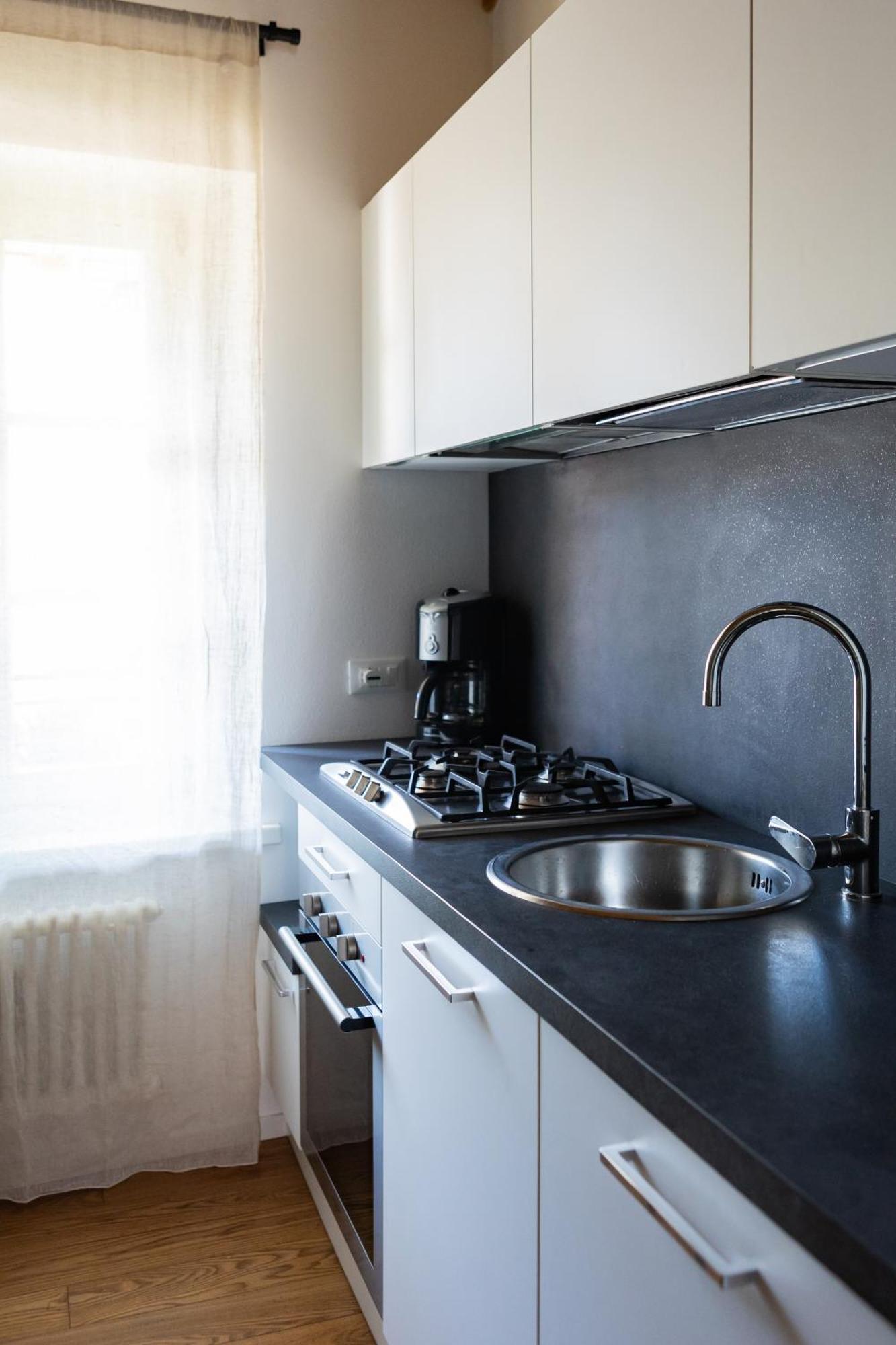 Double Private Parking, 2 Bedrooms & 2 Bathrooms - Elegant Apartment In Old Town Udine Zewnętrze zdjęcie